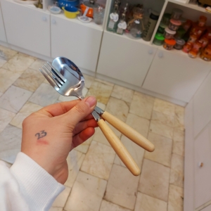 ست قاشق و چنگال